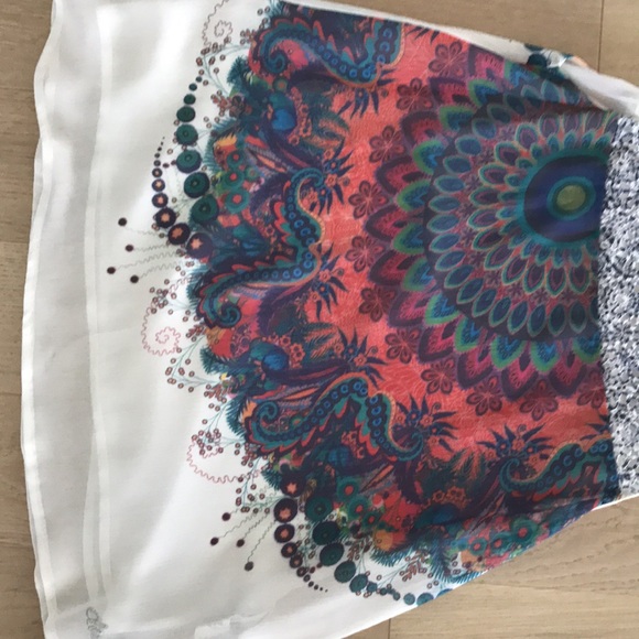 Cute blouse - Picture 6 of 9